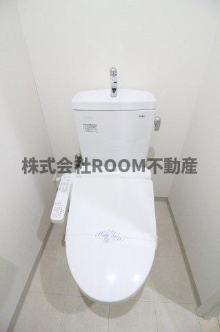 LIEN MON COEUR（ﾘｱﾝﾓﾙｸｰﾙ）のトイレ