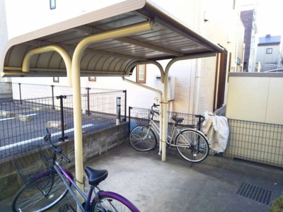 【その他】 | レオパレストラオム | 駐輪場