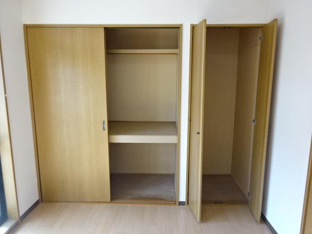 スカイウィング草間の収納|洋室収納