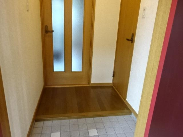 スカイウィング草間の玄関|玄関