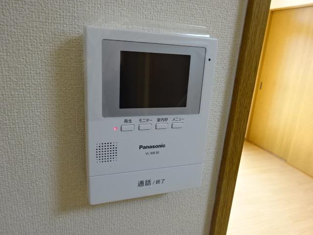 スカイウィング草間のセキュリティ|カメラ付インターホン