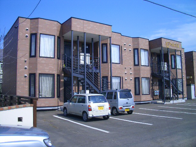 ピアヒルズⅡの外観