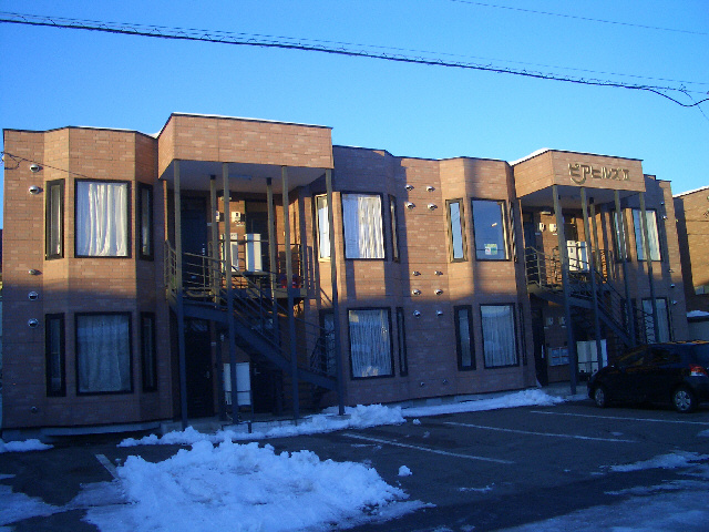 ピアヒルズⅡの外観