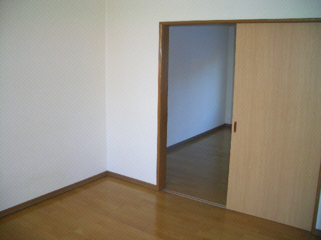 ピアヒルズⅡの居間・リビング