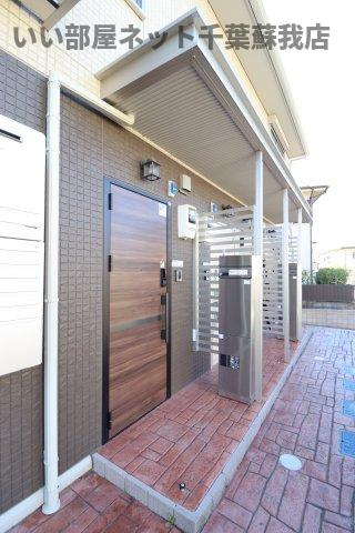 リッチモンブランの玄関|収納もある玄関です