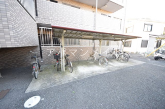 【その他共用部分】 | 駐輪スペースになります