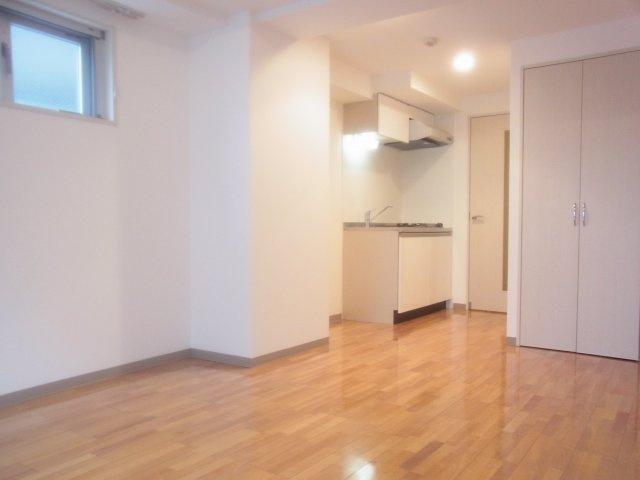 プライムアーバン西荻窪Ⅱの居間・リビング