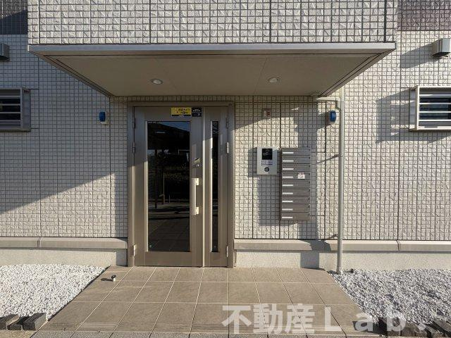 エスポワール松橋のエントランス