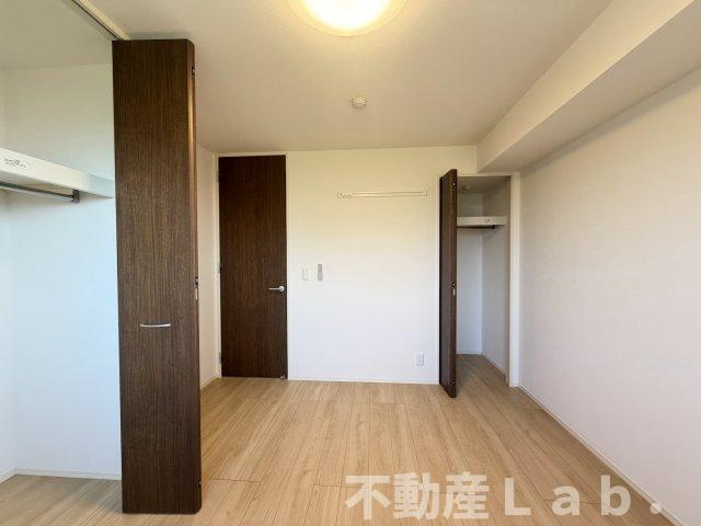 エスポワール松橋の洋室