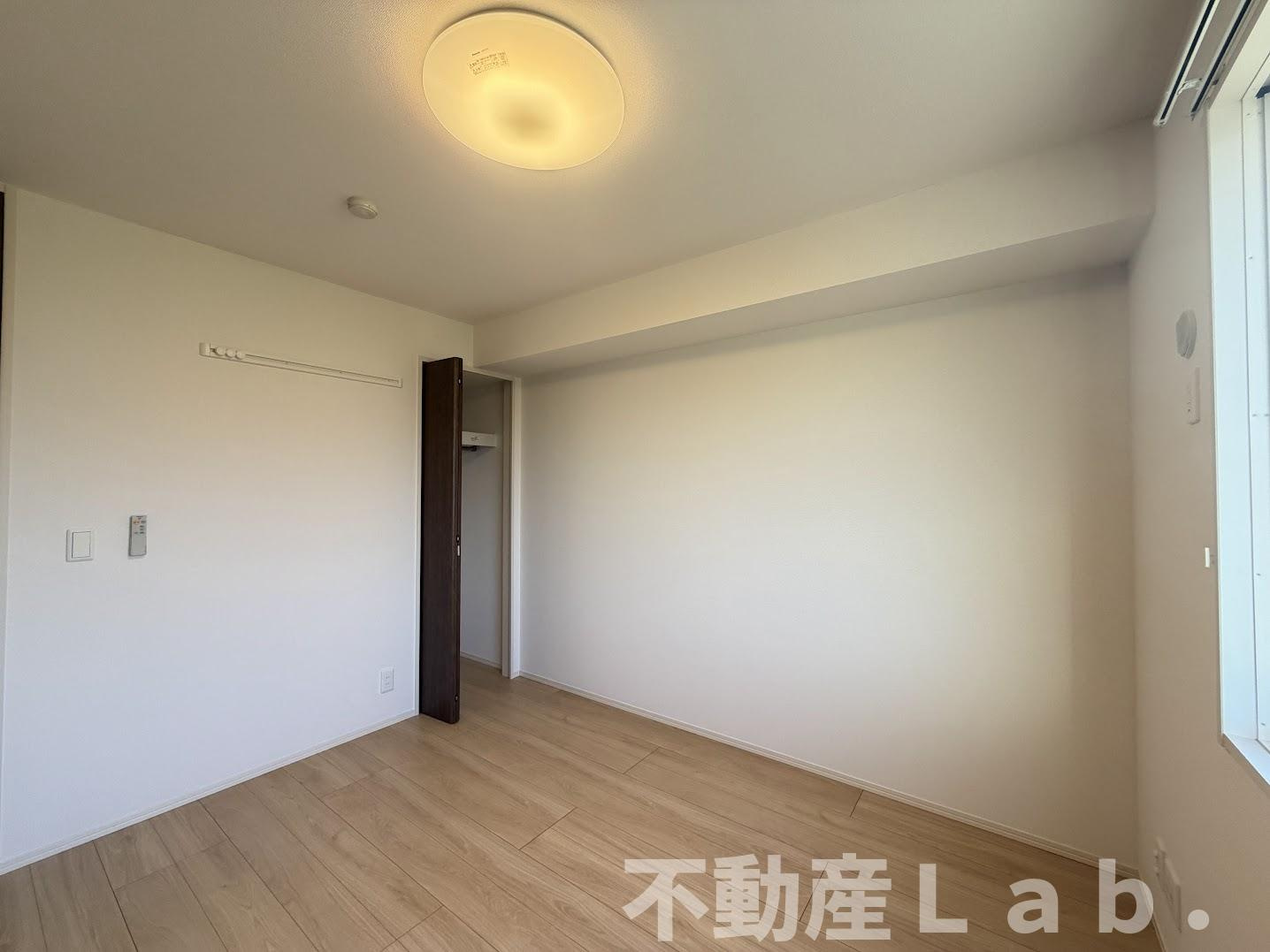 エスポワール松橋の洋室