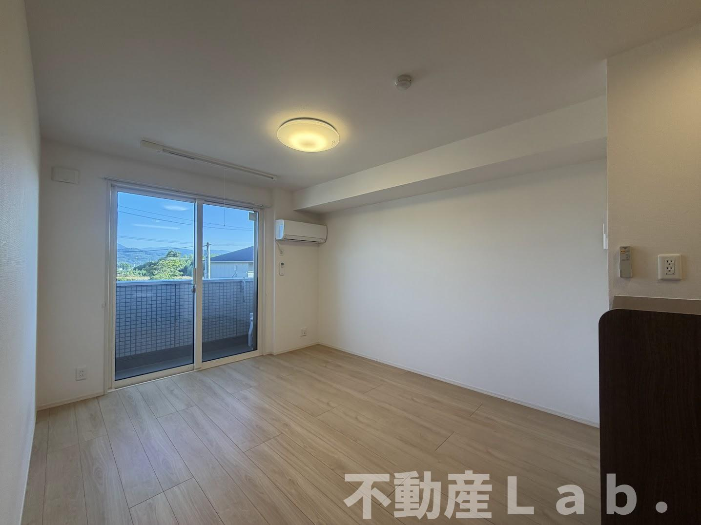 エスポワール松橋の居間・リビング