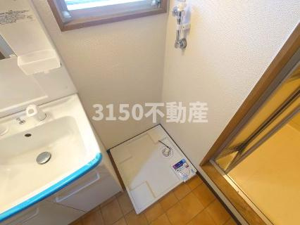 鏡島レイナの設備