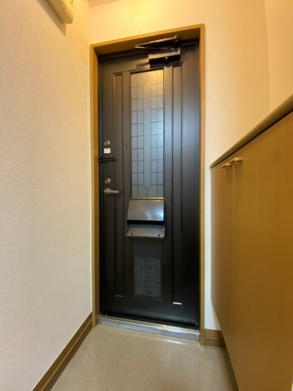 サンハイツ西仙北Ａ棟の玄関