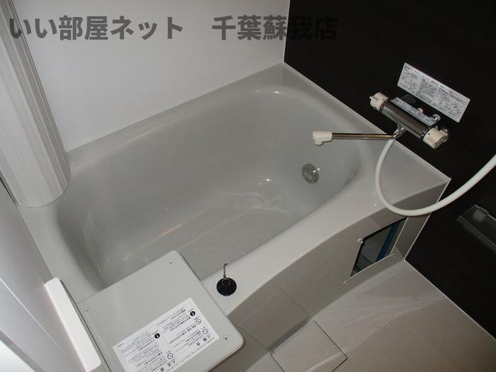 あさひコーポの浴室|日々の疲れを癒すお風呂付です