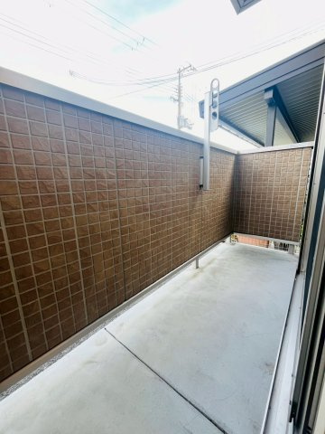 ブライトステージのバルコニー|ブライトステージ