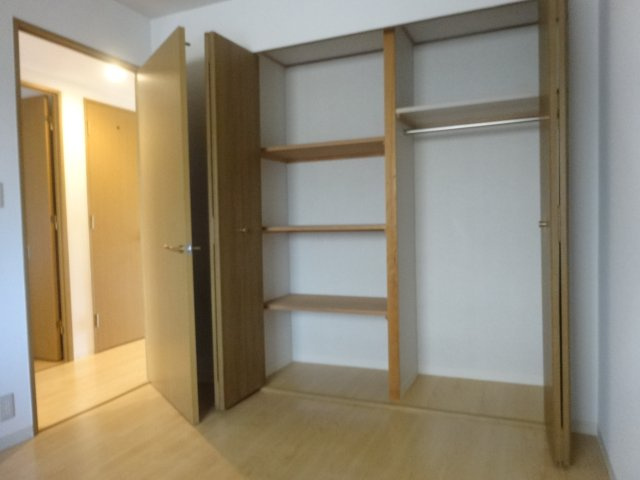 パセオ清荒神の収納