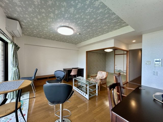 【居間・リビング】 | ライオンズマンション川奈マリンビュー