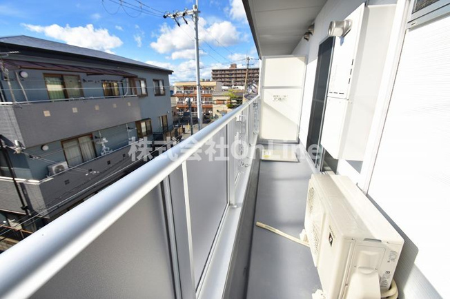 【バルコニー】 | Avantio Clair