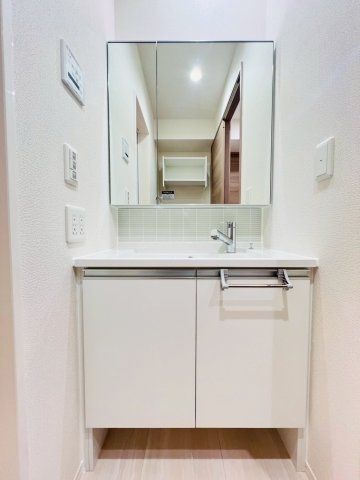 LaMaison大池町の洗面所