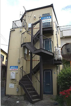 熊本市中央区黒髪2丁目　一棟マンションの外観