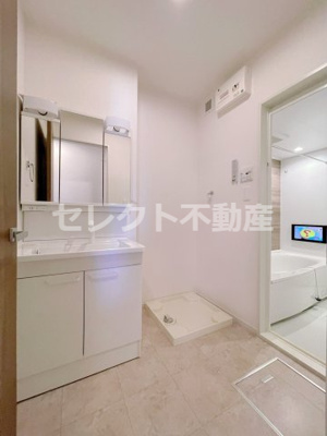 【洗面所】 | ラ・フェリーチェⅠ | コンパクトで使いやすい洗面所