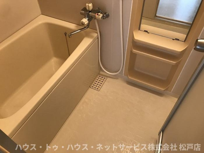 ユイト・SVPの浴室