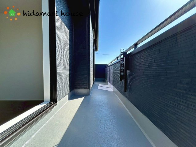 上尾市藤波　新築戸建　グラファーレ01のバルコニー