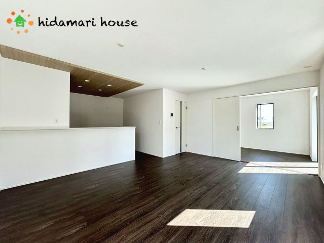 上尾市藤波　新築戸建　グラファーレ01の居間・リビング