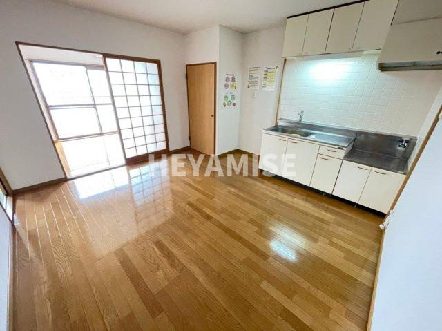 サンヒルズ吉田の居間・リビング|※別号室、現況優先※