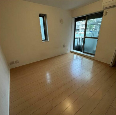 【居間・リビング】 | アベニュー荻窪 | 7.3帖の洋室。