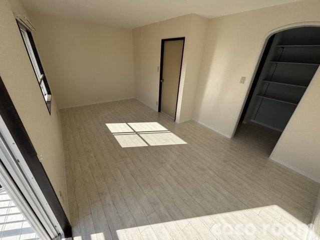 フレグランスAの洋室