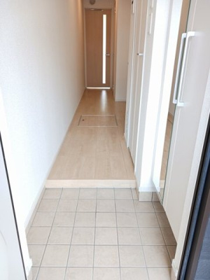 【玄関】 | セントラルレジデンスＳ | きれいな玄関です