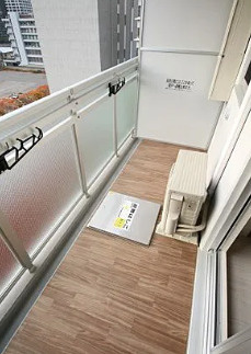 アプリーレ中之島のバルコニー