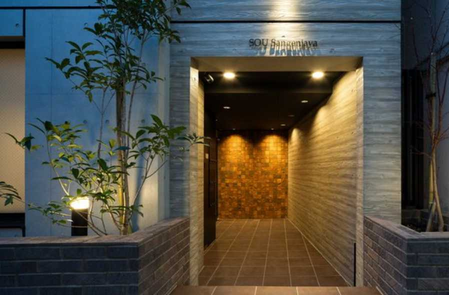 SOU三軒茶屋　築浅　デザイナーズ　角部屋のエントランス