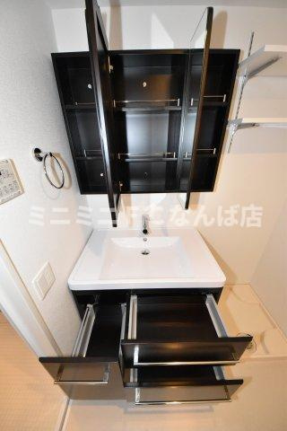 セレニテフラン難波