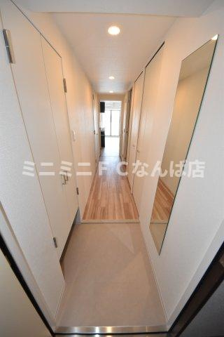 セレニテフラン難波の玄関