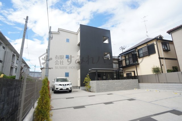 プライムコート宝塚の外観