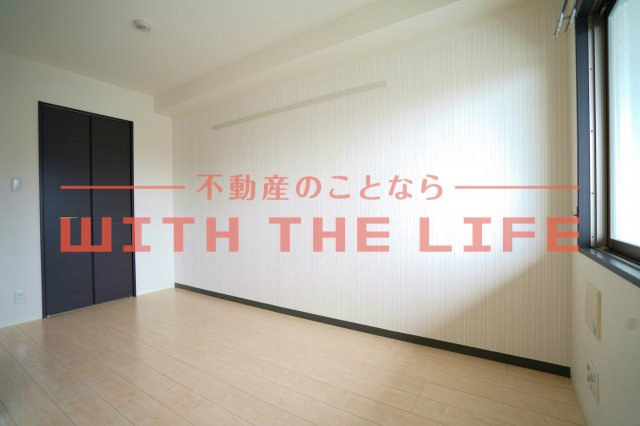 エスペランサ久留米駅前【10,000円キャッシュバック対象物件】の洋室|明るい洋室です