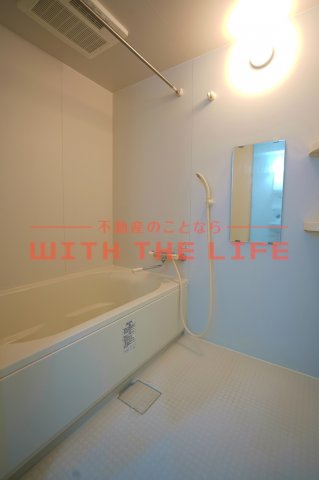 エスペランサ久留米駅前【10,000円キャッシュバック対象物件】の浴室|ゆったり過ごせるお風呂です