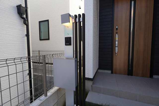  | 《仲介手数料無料》練馬区大泉町４丁目22(2号棟)新築一戸建てグラファーレ