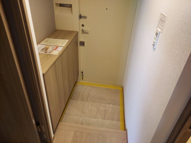 宝塚パインクレストの玄関