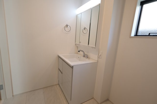  | 《仲介手数料無料》練馬区大泉町４丁目22(4号棟)新築一戸建てグラファーレ