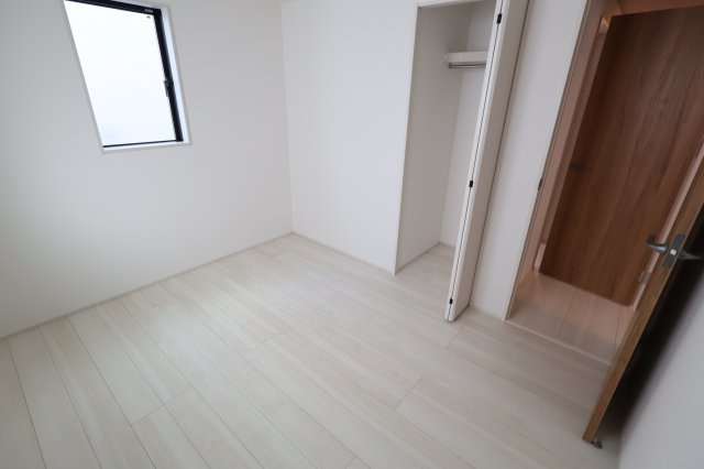  | 《仲介手数料無料》練馬区大泉町４丁目22(4号棟)新築一戸建てグラファーレ