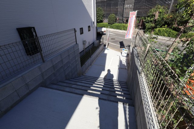  | 《仲介手数料無料》練馬区大泉町４丁目22(4号棟)新築一戸建てグラファーレ