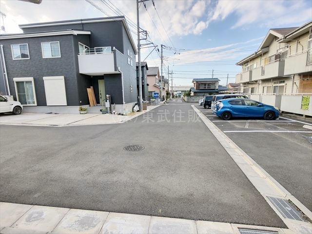 【前面道路含む現地写真】 | 川越市大袋新田 | 閑静な住宅地です