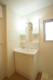 【洗面所】 | プラシードⅡ | 洗面所です