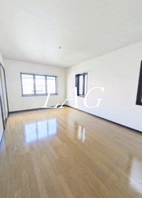 【寝室】 | メゾネット本太 | 寝室です。