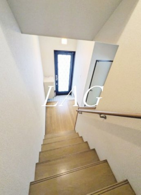 【玄関】 | メゾネット本太 | 玄関です。