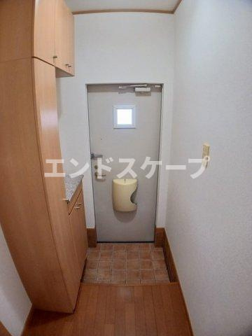 アウローラＡの玄関|高崎、前橋のお部屋探しはエンドスケープまで！お客様の理想お聞かせ下さい♪