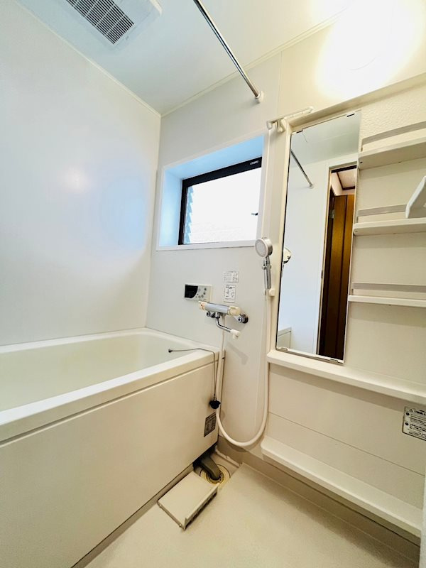 ジョイハイツ六甲の浴室